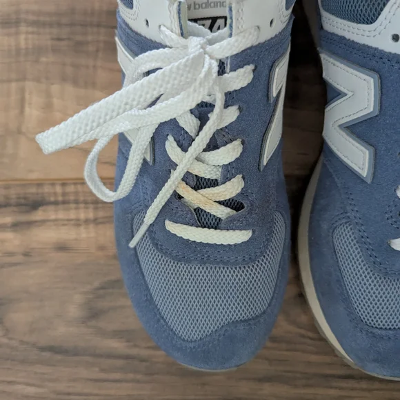 New Balance 574 - Picture 3 of 7